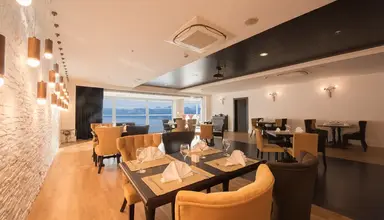 Ramada Plaza
