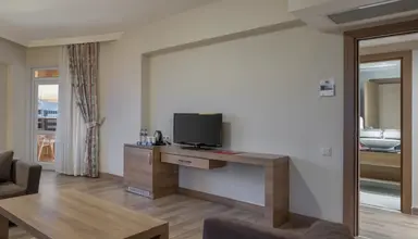 Ramada Resort Lara