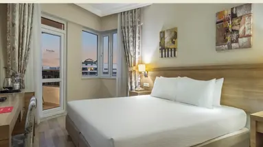 Ramada Resort Lara