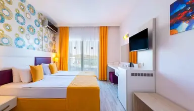 Ramada Resort Side