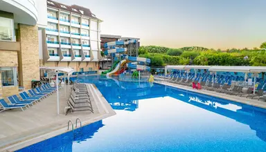 Ramada Resort Side