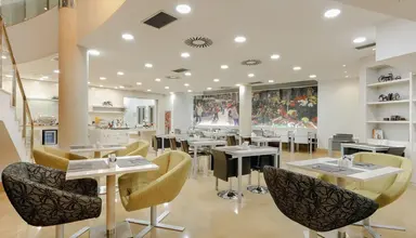 Ramblas Hotel Powered By Vincci