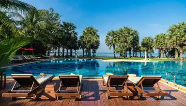 Ravindra Beach Resort & Spa