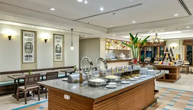 Ravindra Beach Resort & Spa