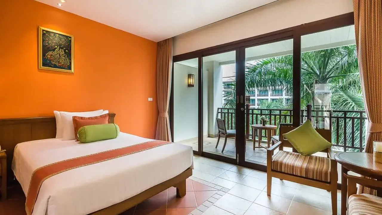 Ravindra Beach Resort & Spa