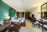 Ravindra Beach Resort & Spa