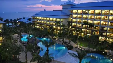 Ravindra Beach Resort & Spa