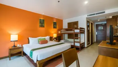 Ravindra Beach Resort & Spa