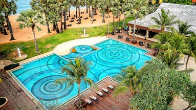 Ravindra Beach Resort & Spa