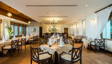 Ravindra Beach Resort & Spa