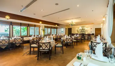 Ravindra Beach Resort & Spa