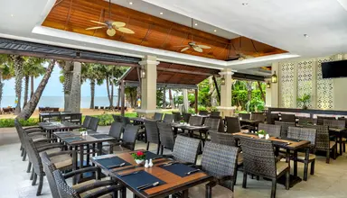 Ravindra Beach Resort & Spa