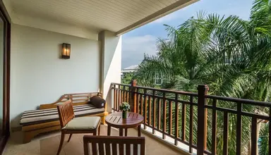 Ravindra Beach Resort & Spa