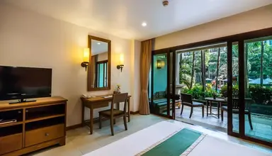 Ravindra Beach Resort & Spa