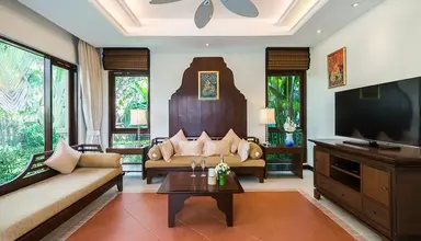 Ravindra Beach Resort & Spa