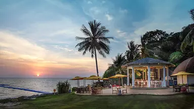 Rawi Warin Resort & Spa
