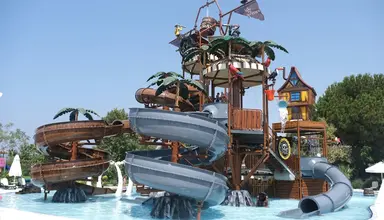 Raymar Resort & Aqua