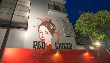 Red Ginger Chic