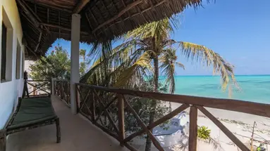 Red Monkey Beach Lodge