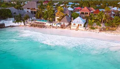 Red Monkey Beach Lodge