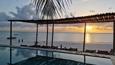 Red Monkey Beach Lodge
