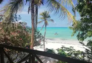 Red Monkey Beach Lodge