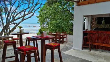 Red Monkey Beach Lodge