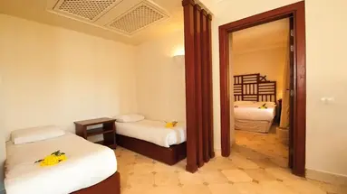 Red Sea Sunwing Waterworld Family Star