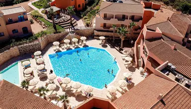 Red Sun Village (Trinita d'Agultu e Vignola)