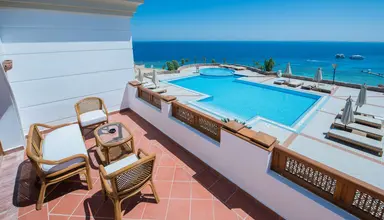 Reef Oasis Beach Resort