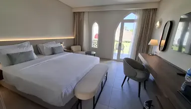 Reef Oasis Beach Resort