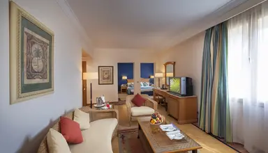 Reef Oasis Beach Resort