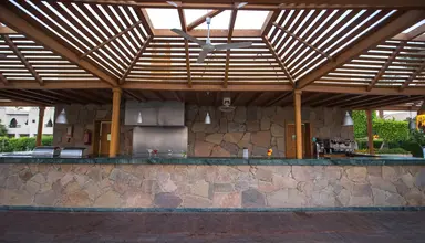 Reef Oasis Beach Resort
