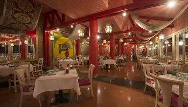 Reef Oasis Beach Resort