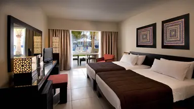 Reef Oasis Beach Resort