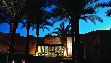 Reef Oasis Beach Resort