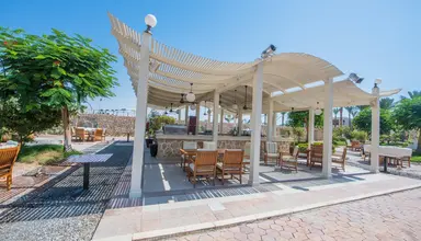 Reef Oasis Beach Resort