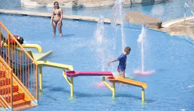Reef Oasis Beach Resort