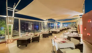 Reef Oasis Beach Resort