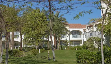 Reef Oasis Beach Resort