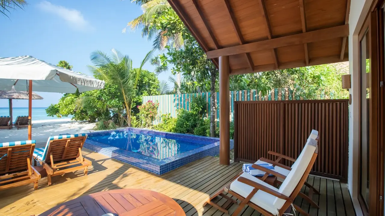 Reethi Faru Resort