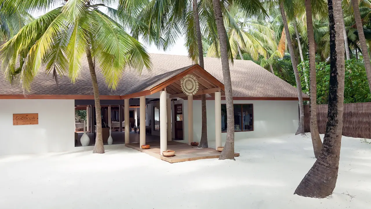 Reethi Faru Resort