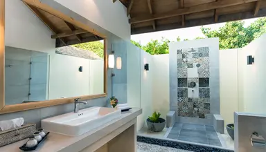 Reethi Faru Resort