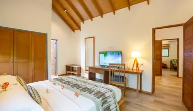 Reethi Faru Resort