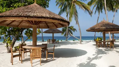 Reethi Faru Resort
