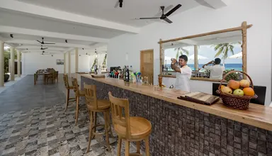 Reethi Faru Resort