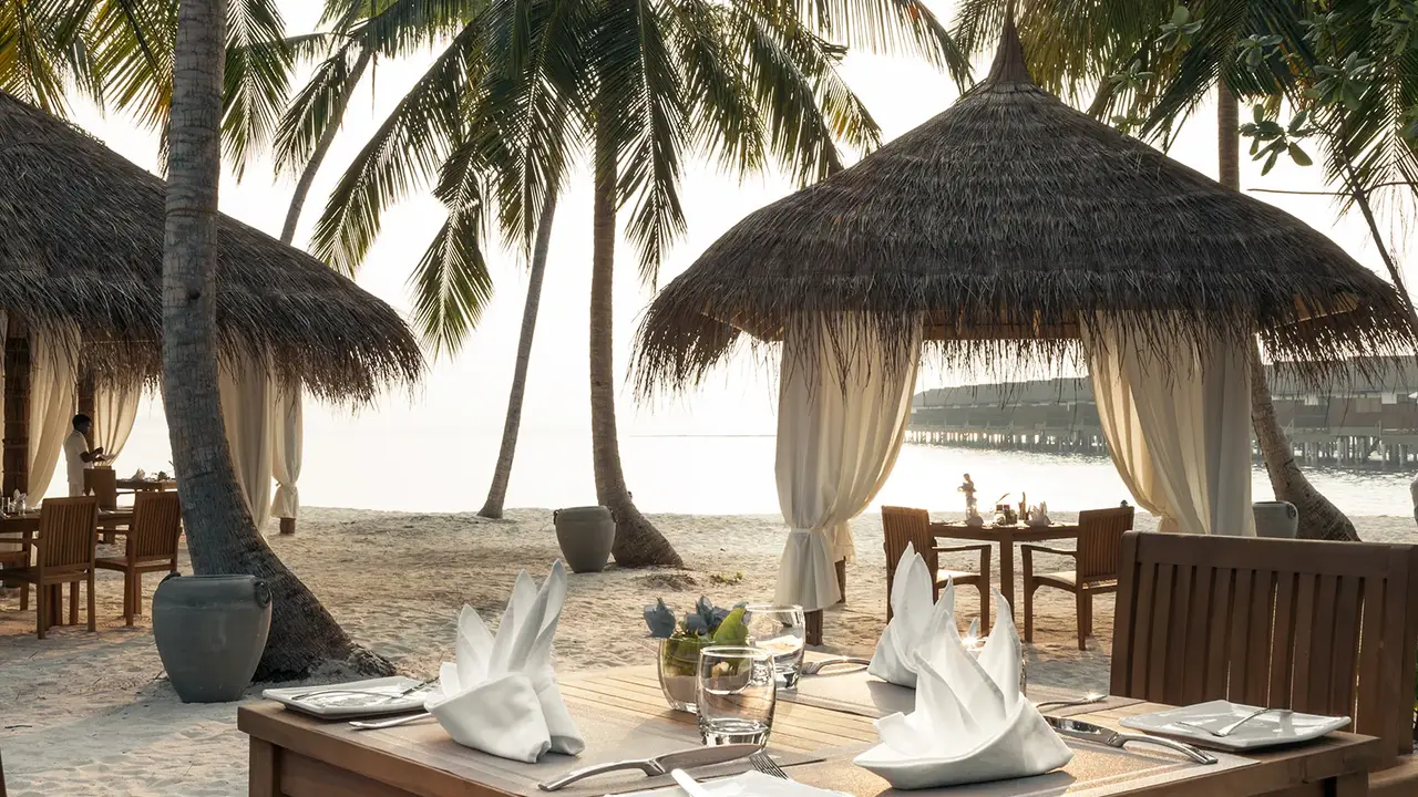 Reethi Faru Resort