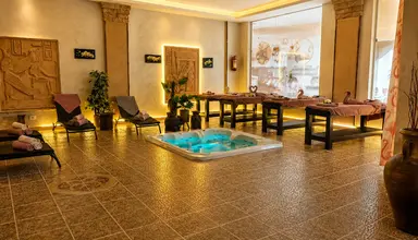 Regency Plaza Aqua Park Spa