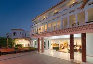 Regency Torviscas Apartments Suites