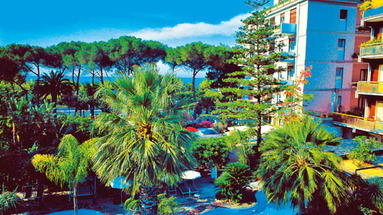 Reginna Palace (Maiori)